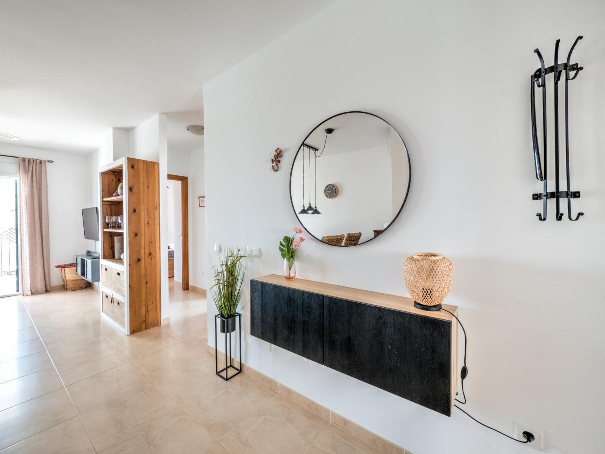 Apartment Stunning At Burriana Beach,