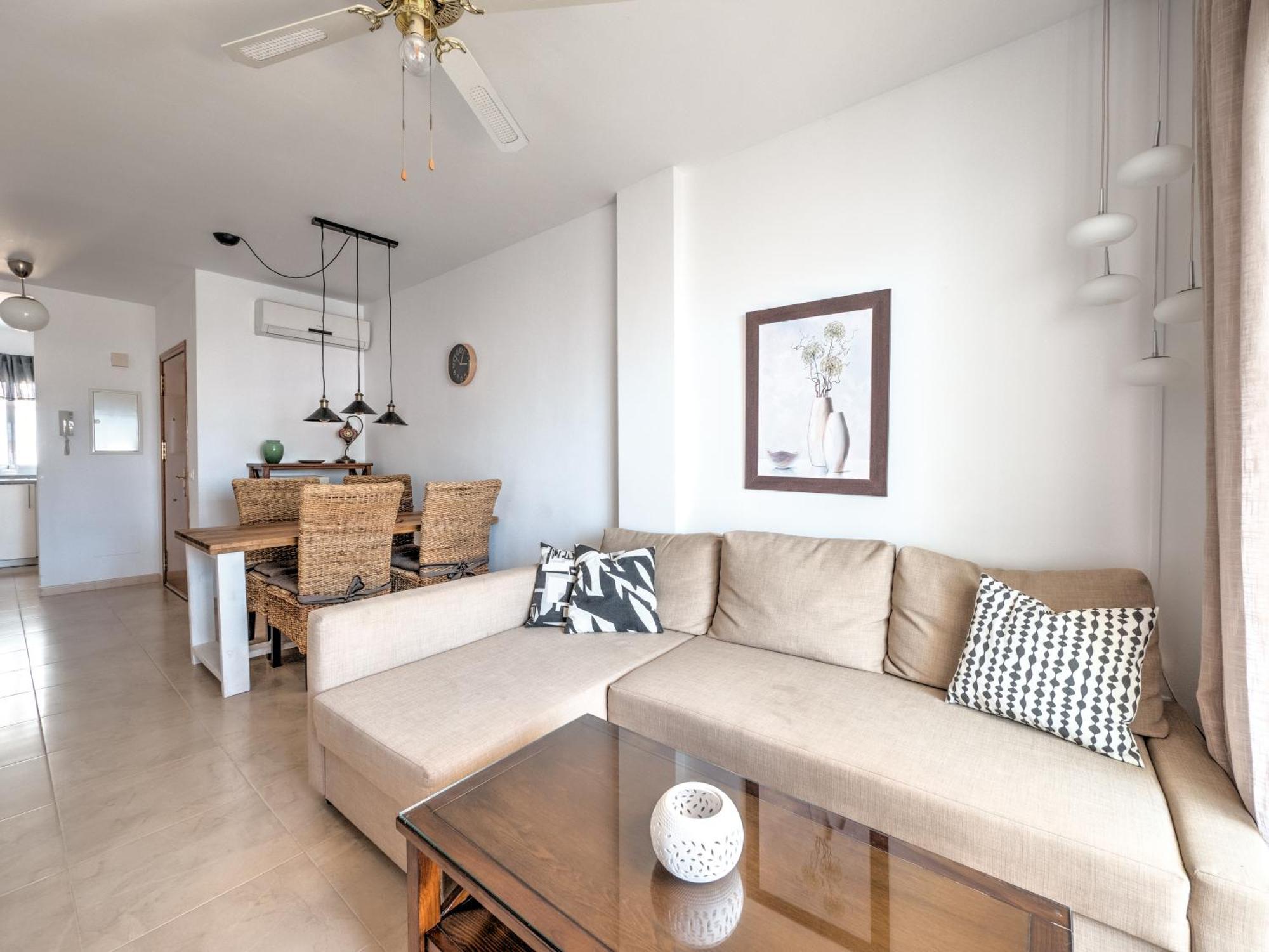 Apartment Stunning At Burriana Beach, *
