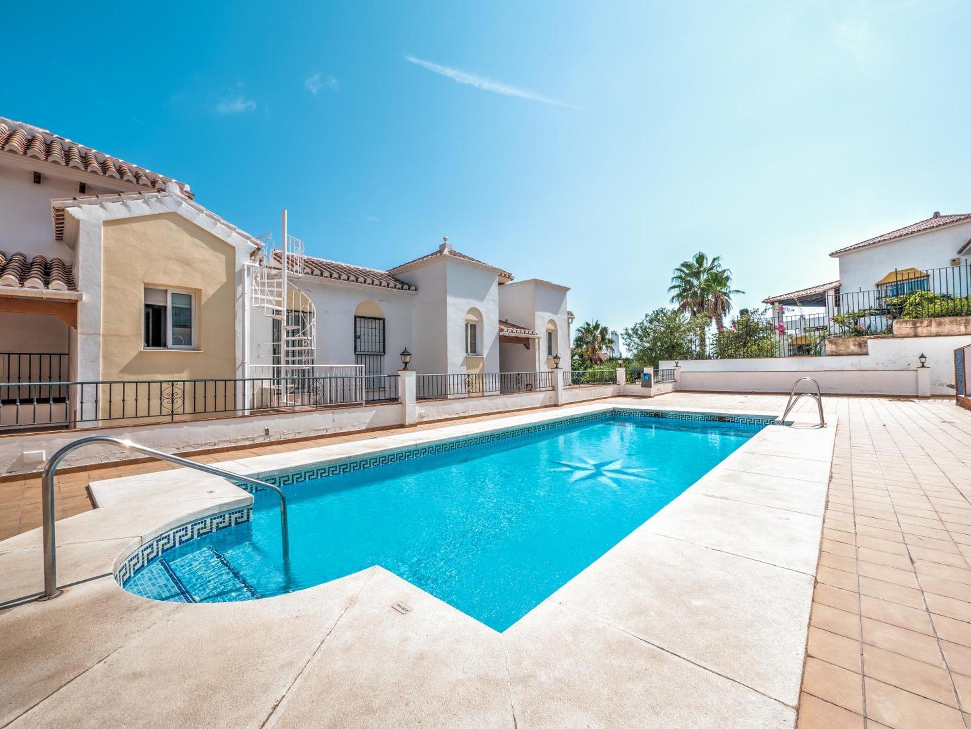 Stunning At Burriana Beach, Apartment